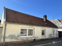 Eladó családi ház, Veszprémben 21.9 M Ft, 2 szobás