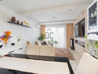 Eladó téglalakás, XIV. kerületben 205 M Ft, 4 szobás