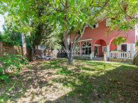 Eladó családi ház, XIV. kerületben 195.5 M Ft, 6 szobás