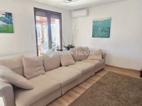 Eladó családi ház, Veresegyházon 249 M Ft, 6 szobás