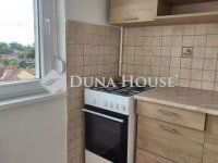 Kiadó téglalakás, albérlet