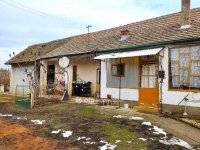 Eladó családi ház, Villányban 32 M Ft, 7 szobás