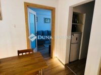 Eladó panellakás, III. kerületben 72 M Ft, 2 szobás