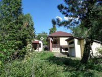 Eladó családi ház, Pécsett 120 M Ft, 5 szobás