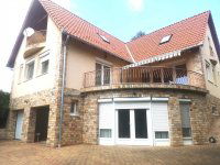 Eladó családi ház