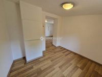 Eladó családi ház, Baján 24.2 M Ft, 4 szobás