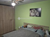 Eladó panellakás, IV. kerületben 73 M Ft, 2 szobás