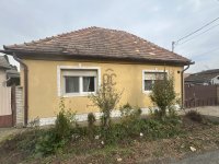 Eladó családi ház, Sióagárdon 25 M Ft, 4 szobás