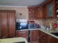 Eladó családi ház, Tatabányán 132 M Ft, 6 szobás