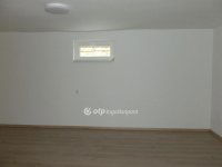 Eladó családi ház, Zalaszentgróton 35.9 M Ft, 2 szobás