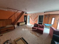 Eladó családi ház, Alsónémediben 74 M Ft, 6 szobás