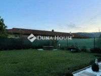 Eladó téglalakás, Pécsett 89.9 M Ft, 3 szobás