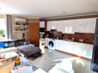 Eladó ikerház, Székesfehérvárott 102.99 M Ft, 1+4 szobás