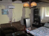 Eladó családi ház, Zsebeházán 13.99 M Ft, 1 szobás