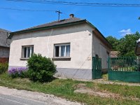 Eladó családi ház, Kesztölcön, Esztergomi utcában 39 M Ft