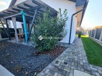 Eladó nyaraló, Siófokon 179.9 M Ft, 7 szobás