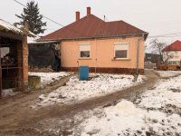 Eladó családi ház