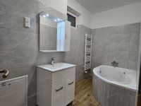 Eladó téglalakás, Kecskeméten 71.25 M Ft, 3 szobás