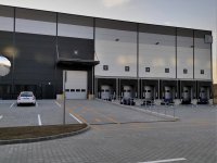 Kiadó ipari ingatlan, Dunaharasztin 2700 E Ft / hó, 4 szobás