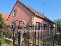 Eladó családi ház, Szolnokon 49 M Ft, 4 szobás
