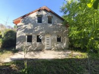 Eladó nyaraló, Tasson 33 M Ft, 3 szobás / költözzbe.hu
