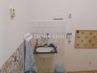 Eladó téglalakás, IV. kerületben 45 M Ft, 2 szobás