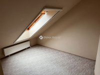 Eladó téglalakás, Szegeden 54 M Ft, 3 szobás