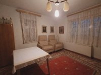 Eladó családi ház, Kesznyétenen 17.99 M Ft, 2 szobás