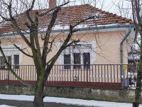 Eladó családi ház, Egyeken 11 M Ft, 4 szobás