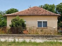 Eladó családi ház, Gödön, Deák Ferenc utcában 74.9 M Ft