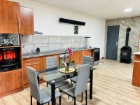 Eladó családi ház, Sümegen 22.8 M Ft, 1+1 szobás