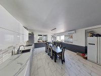 Eladó családi ház, Bonyhádon 260 M Ft, 7+3 szobás