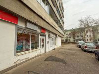 Eladó üzlethelyiség