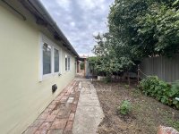 Eladó családi ház, Szentesen 32.9 M Ft, 3 szobás