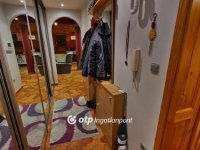 Eladó téglalakás, Pápán 36.9 M Ft, 2 szobás