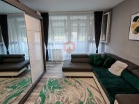 Eladó panellakás, Komlón 26.9 M Ft, 2 szobás