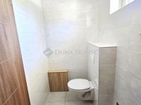 Eladó ikerház, Pécsett 134.9 M Ft, 4 szobás