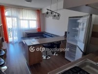 Eladó téglalakás, Szegeden 68.9 M Ft, 2 szobás