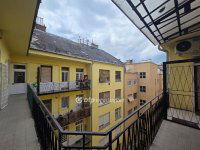 Eladó téglalakás, V. kerületben 135 M Ft, 2 szobás