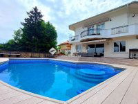 Eladó családi ház, III. kerületben 920 M Ft, 6 szobás