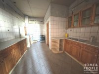 Eladó családi ház, Makón 53.2 M Ft, 7 szobás