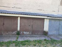 Kiadó garázs, Szegeden, Kálvária sugárúton 25 E Ft / hó