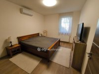 Eladó családi ház, Solymáron 279 M Ft, 6 szobás