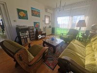 Eladó panellakás, Pécsett 59.9 M Ft, 3 szobás