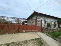 Eladó családi ház, Körösszakálon 19 M Ft, 3 szobás