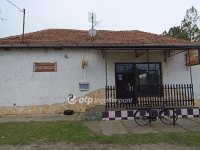 Eladó üzlethelyiség, Tiszajenőn 35 M Ft, 4+1 szobás