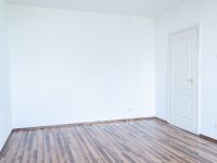 Eladó téglalakás, Debrecenben 68 M Ft, 1+2 szobás