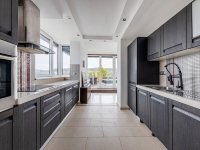 Eladó téglalakás, XI. kerületben 209 M Ft, 4 szobás