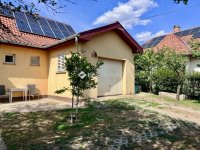 Eladó családi ház, Veresegyházon 115 M Ft, 4 szobás