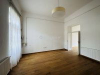 Eladó téglalakás, VIII. kerületben 109 M Ft, 3 szobás